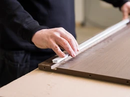 Dekeyzer productie Atelier Dekeyzer collegas Menen Maatkastenkeukens interieur Foto Tineke De Vos LR 04981