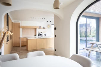 Dekeyzer Moderne keuken Keukeneiland Keukenbouw Designkeuken Inbouwkasten Interieur Foto Tineke De Vos 0029